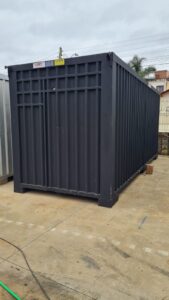 container_preto